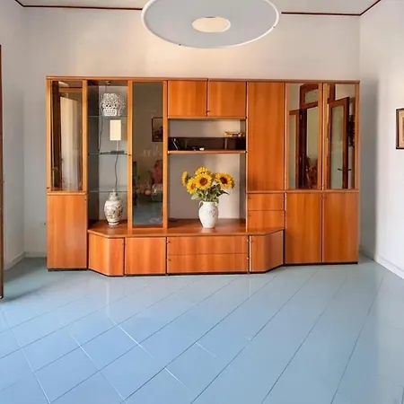 Appartement From With *